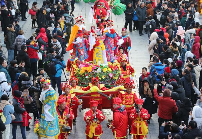   Spring Festival(the first day of the first lunar month)